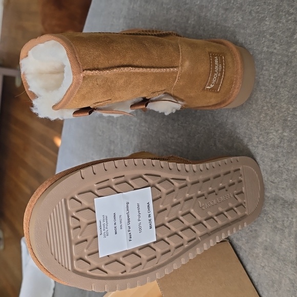 Koolaburra size 6 boot - Picture 5 of 9